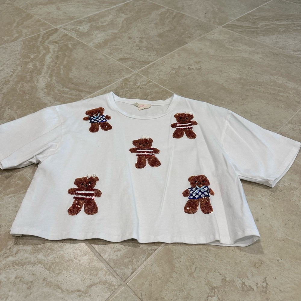 Peach Love California White Cropped Tee with Brown Teddy Appliques